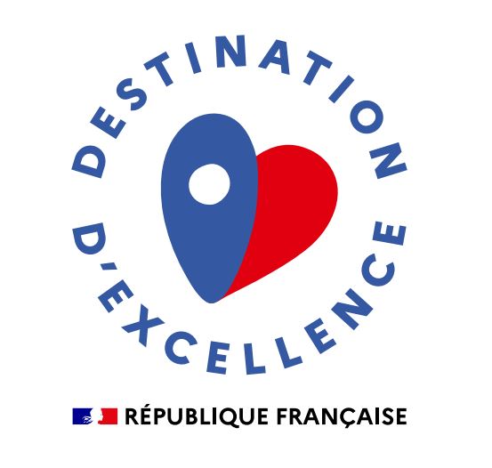 label destination d'excellence pour le Doaine du Buc , chambres d hotes de charme près d albi dans le tarn occitanie